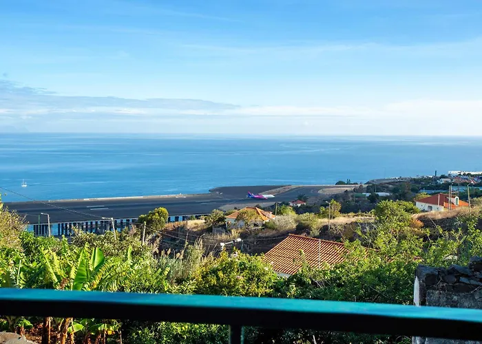 Refugio Dourado Holiday home Agua de Pena